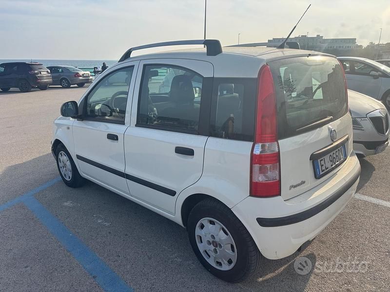 Usata Fiat Panda 69 CV (50 kW) 2012 Bianco Utilitaria