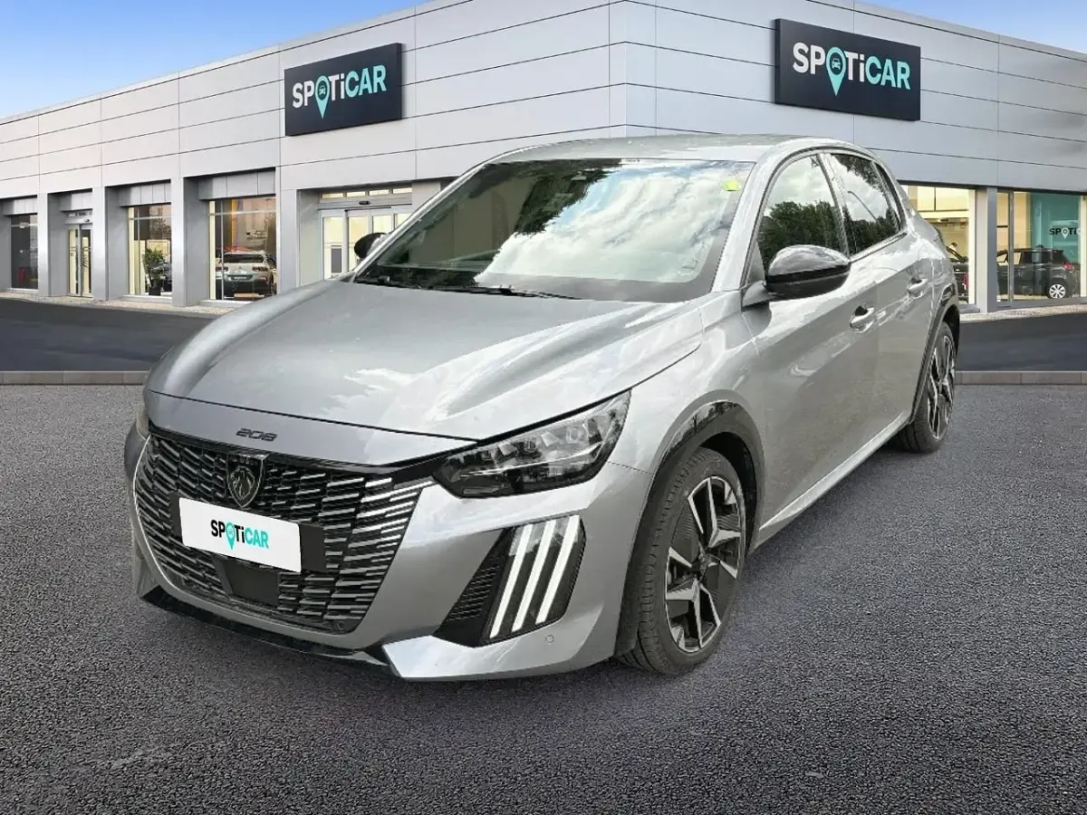 Usata Peugeot 208 GT 136 CV (100 kW) 2025 Utilitaria
