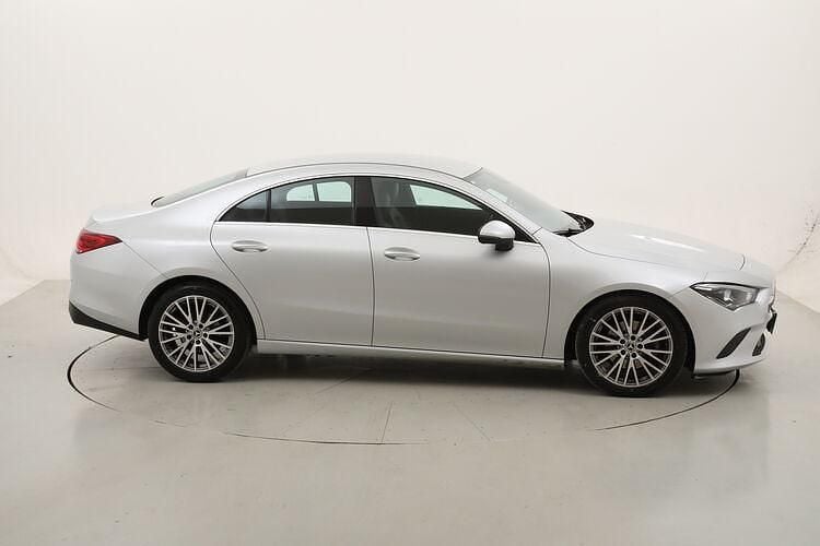 Begagnad Mercedes CLA180 116 HK (85 kW) 2021 Sedan