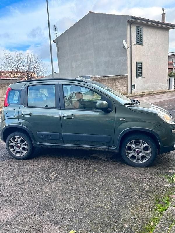 Usata Fiat Panda 4x4 2016 Verde Utilitaria