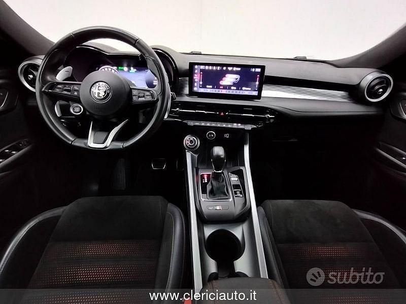 Usata Alfa Romeo Tonale Super 131 CV (96 kW) 2023 Verde SUV