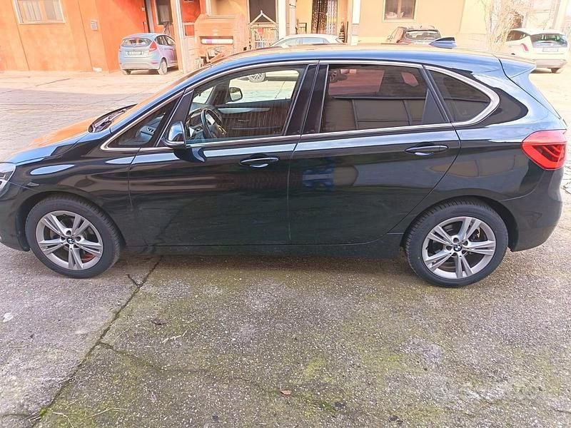 Usata BMW 216 Efficient Dynamics 116 CV (85 kW) 2018 Monovolume