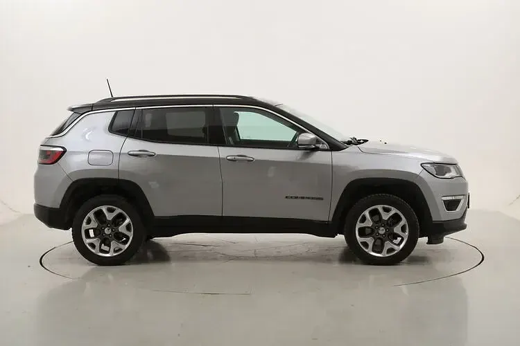 Gebraucht Jeep Compass Limited 140 PS (102 kW) 2018 SUV