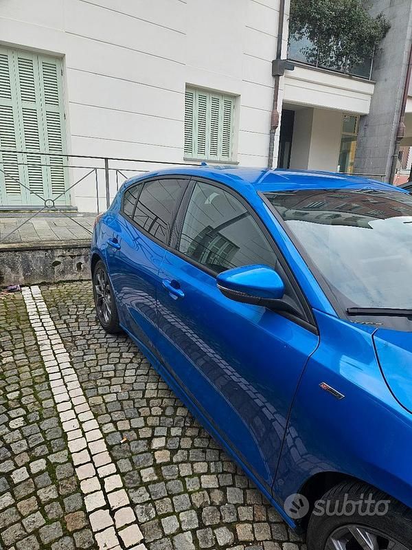 Usata Ford Focus ST-Line X 155 CV (114 kW) 2023 Blu Station wagon