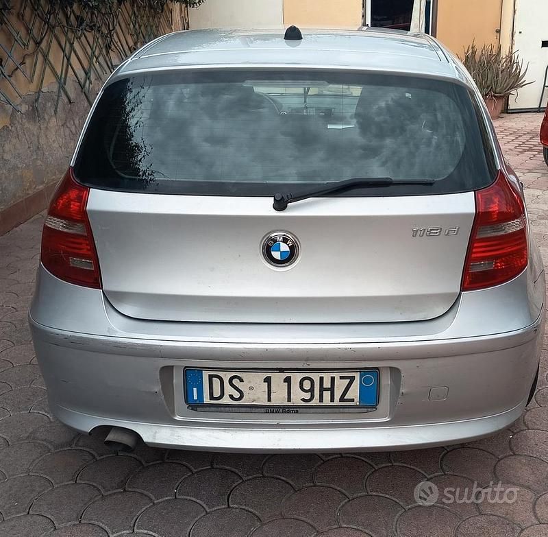 Occasion BMW 118 143 PK (105 kW) 2008 Grijs Hatchback