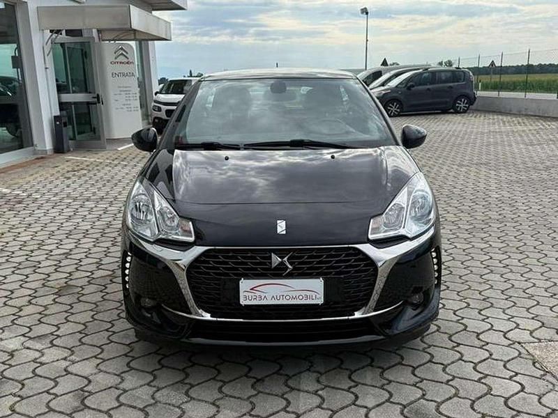 Usata DS Automobiles DS3 So Chic 99 CV (72 kW) 2017 Nero perla Berlina