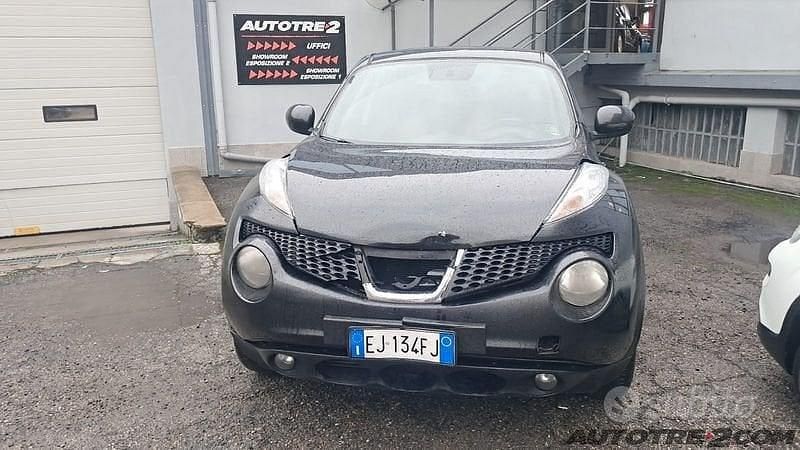Usata Nissan Juke Tekna 110 CV (80 kW) 2011 Nero SUV