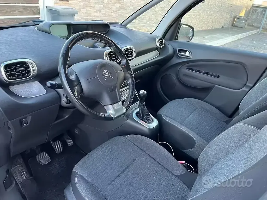 Usata Citroën C3 Picasso 110 CV (80 kW) 2017 Grigio Monovolume
