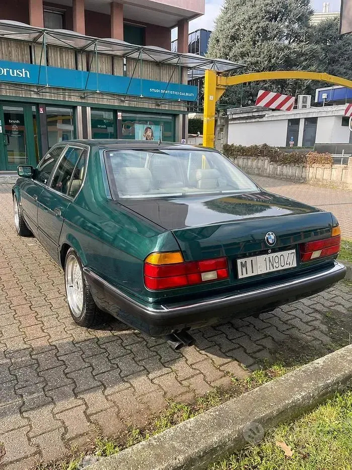 Usata BMW 730 185 CV (136 kW) 1989 Verde Berlina