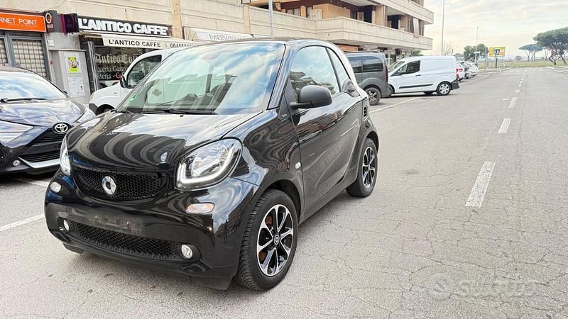 Usata Smart ForTwo Coupé Passion 90 CV (66 kW) 2017 Nero Coupé