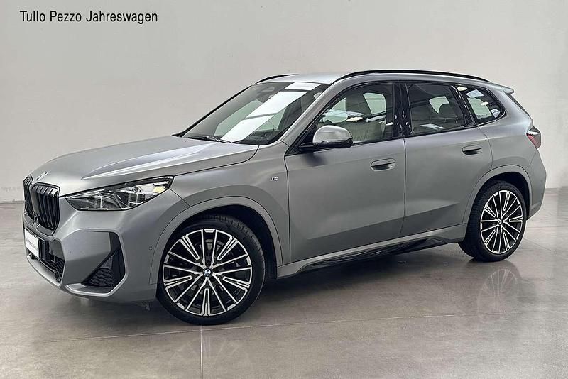 Usata BMW X1 M Sport 197 CV (144 kW) 2022 Individual frozen pure grey SUV