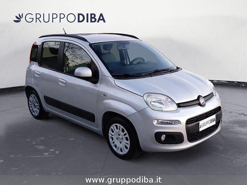 Usata Fiat Panda Lounge 75 CV (55 kW) 2014 Argento Berlina