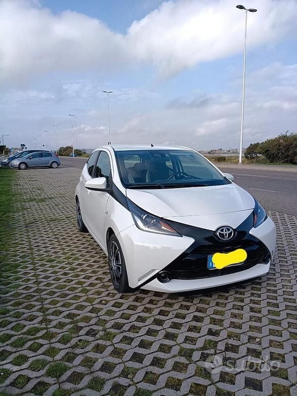 Usata Toyota Aygo 2017 Bianco Utilitaria