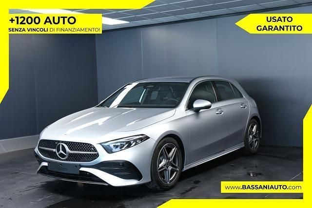 Usata Mercedes A180 AMG line 136 CV (100 kW) 2025 Argento Berlina