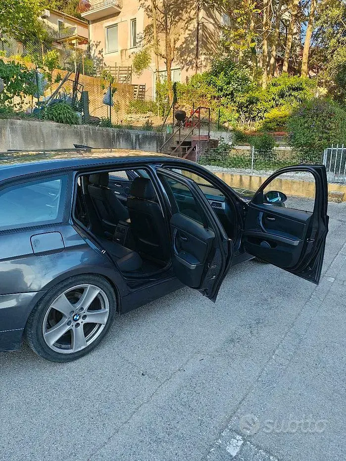 Usata BMW 320 177 CV (130 kW) 2008 Grigio Station wagon