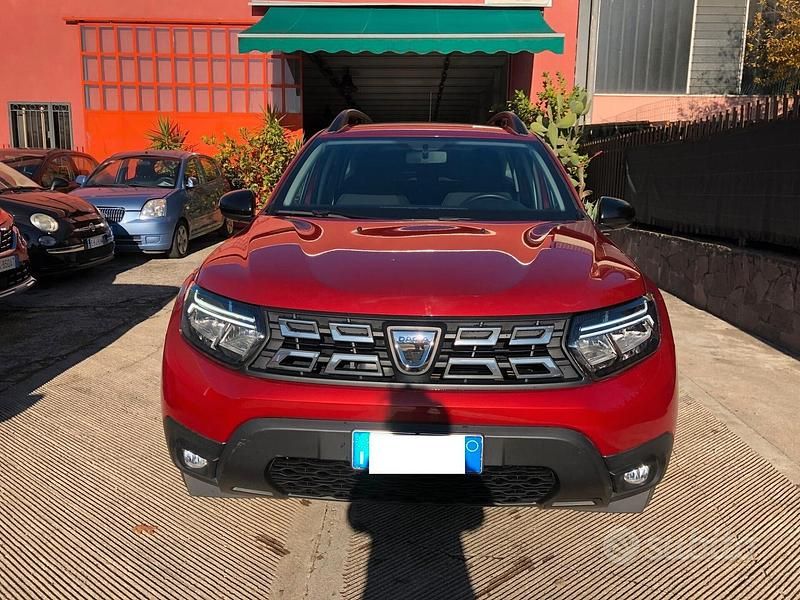 Usata Dacia Duster Comfort 101 CV (74 kW) 2022 Rosso SUV