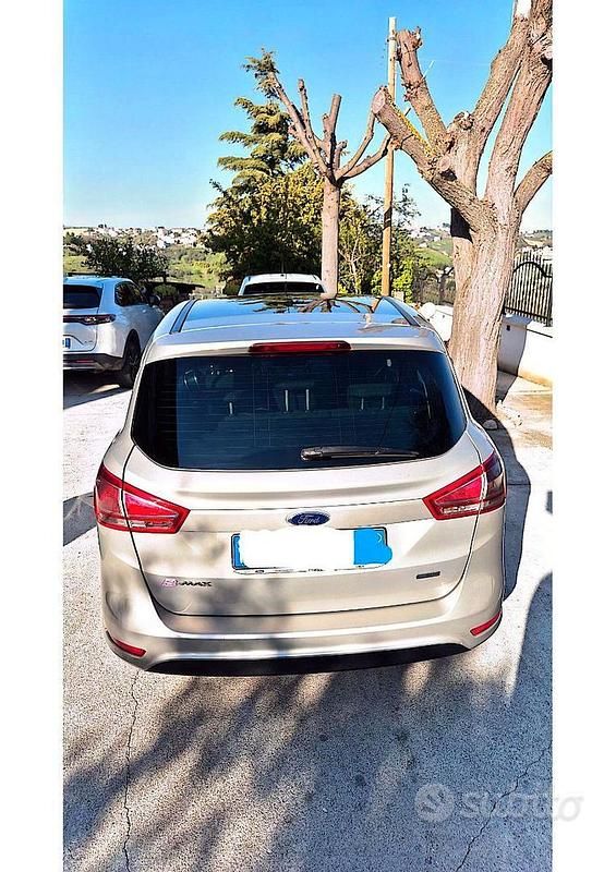 Usata Ford B-MAX Titanium 95 CV (69 kW) 2012 Monovolume