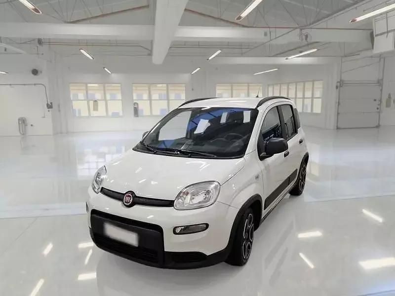 Bianco Usata 2021 Fiat Panda City Life Berlina | 10.850 € (Cara) - Immagine 1/4