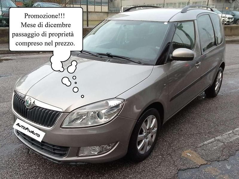 Grigio Usata 2012 Skoda Roomster Ambition Monovolume | 5899 € (Buon prezzo) - Immagine 1/4