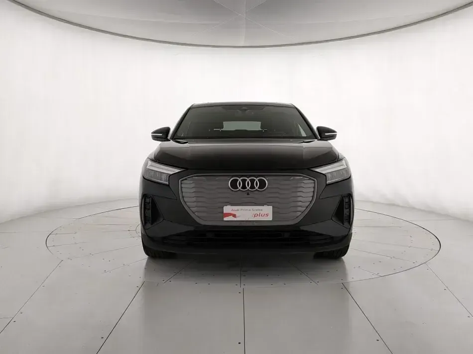 Usata Audi Q4 Sportback e-tron Business 150 kW (204 CV) 2022 Nero SUV