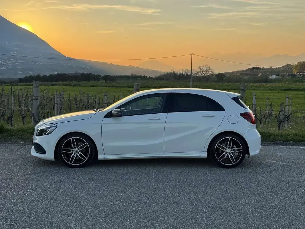 Usata Mercedes A200 Premium 136 CV (100 kW) 2016 Berlina