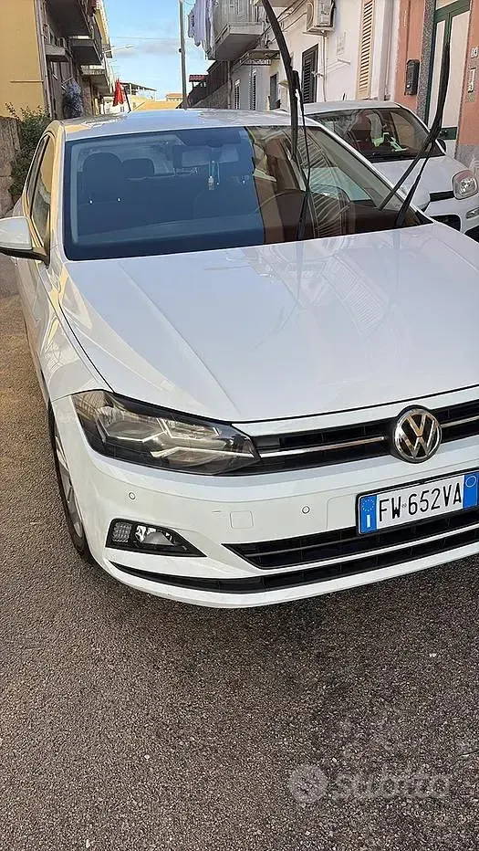 Usata VW Polo 90 CV (66 kW) 2019 Bianco Utilitaria