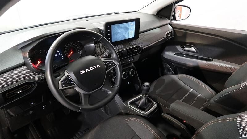 Usata Dacia Sandero Expression 91 CV (66 kW) 2025 Nero Utilitaria