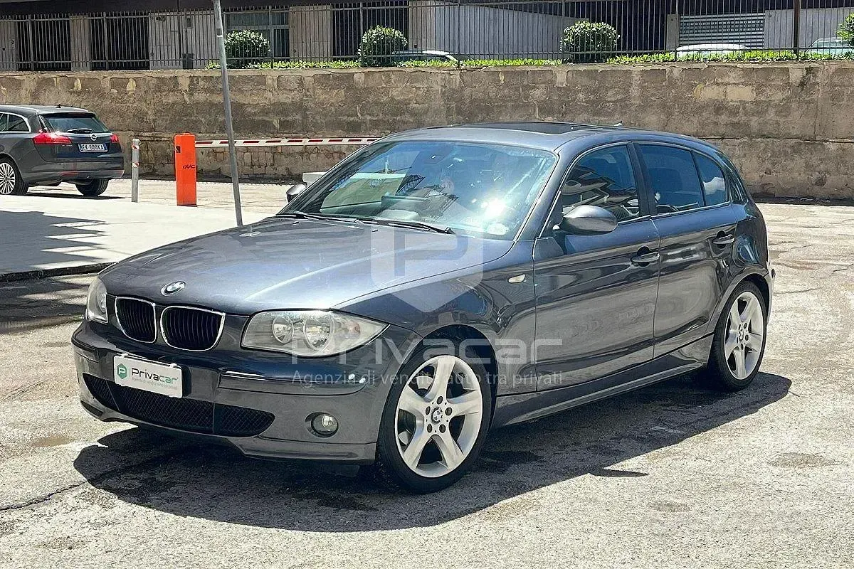 Usata BMW 118 122 CV (89 kW) 2007 Utilitaria