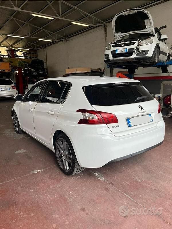 Usata Peugeot 308 GT 120 CV (88 kW) 2016 Bianco Berlina