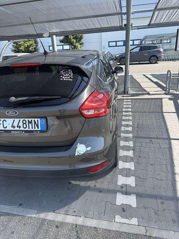 Usata Ford Focus Titanium X 120 CV (88 kW) 2016 Berlina