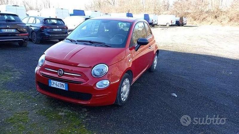 Usata Fiat 500 70 CV (51 kW) 2023 Rosso passione pastello Utilitaria