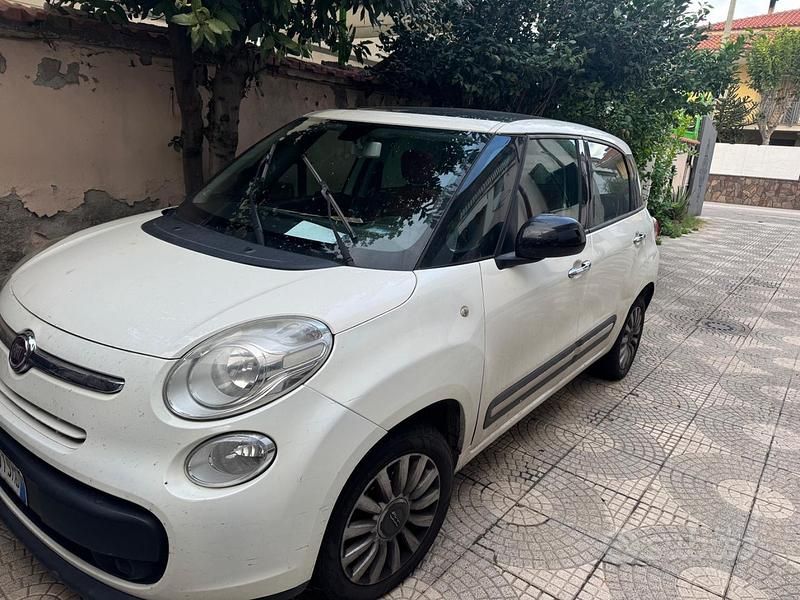 Usata 2013 Fiat 500L Monovolume | 3500 € (Super prezzo) - Immagine 1/4