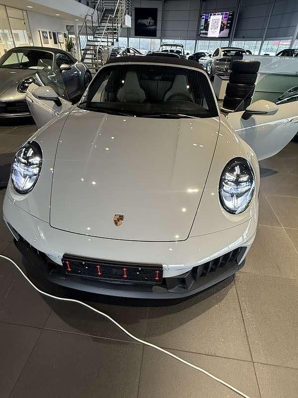 Usata Porsche 911 485 CV (356 kW) 2025 Cabrio