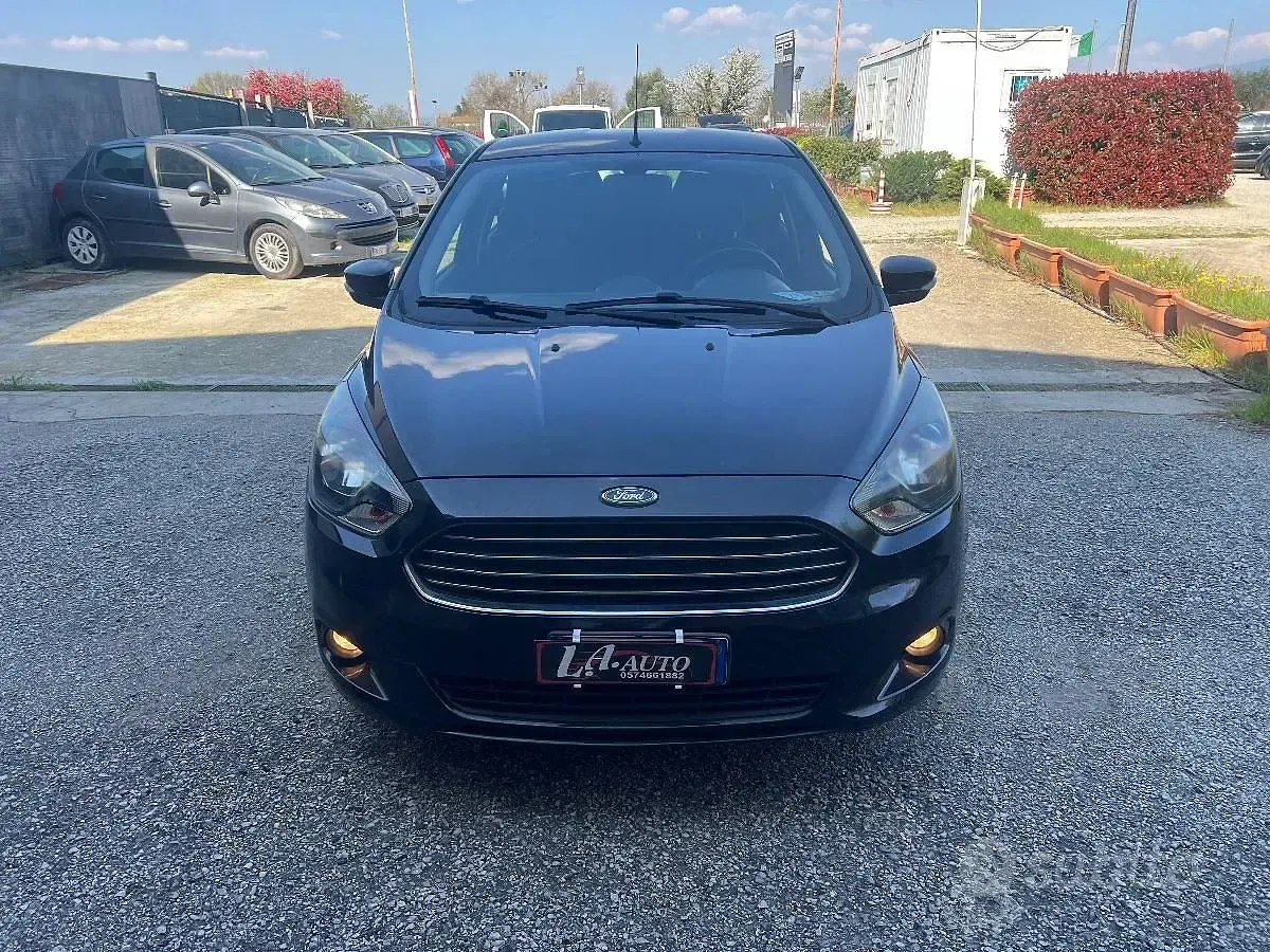 Usata Ford Ka Ultimate 86 CV (63 kW) 2017 Nero Berlina