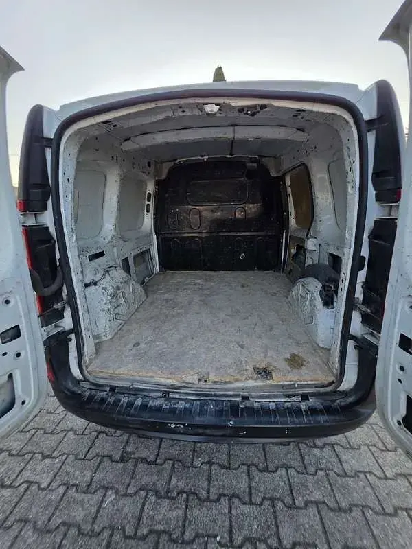 Usata Renault Kangoo Dynamique 106 CV (77 kW) 2010 Station wagon