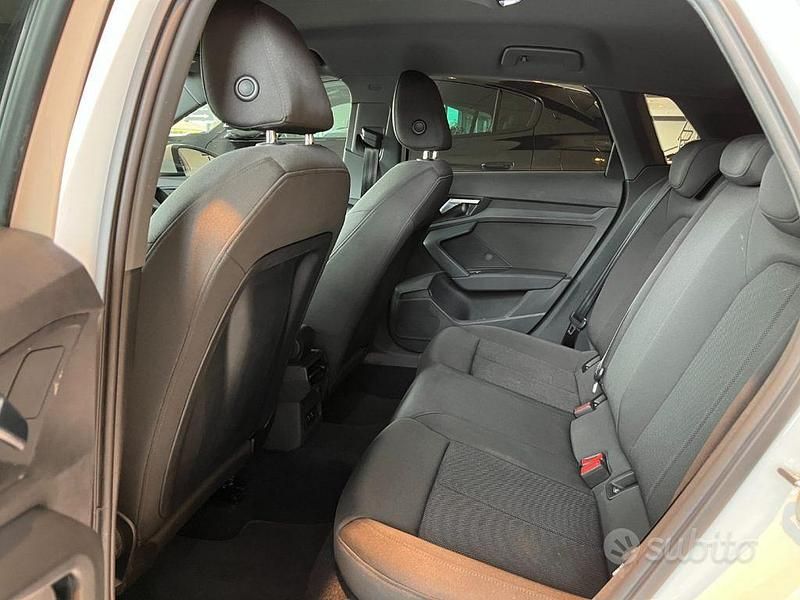 Usata Audi A3 Business 116 CV (85 kW) 2022 Bianco Berlina