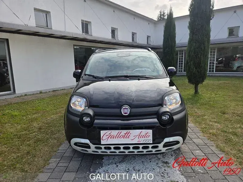 Nuova Fiat Panda Cross 69 CV (50 kW) 2025 Rosso Utilitaria