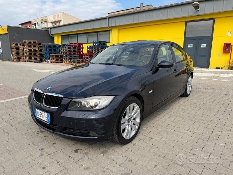 Usata BMW 320 163 CV (119 kW) 2007 Blu Berlina