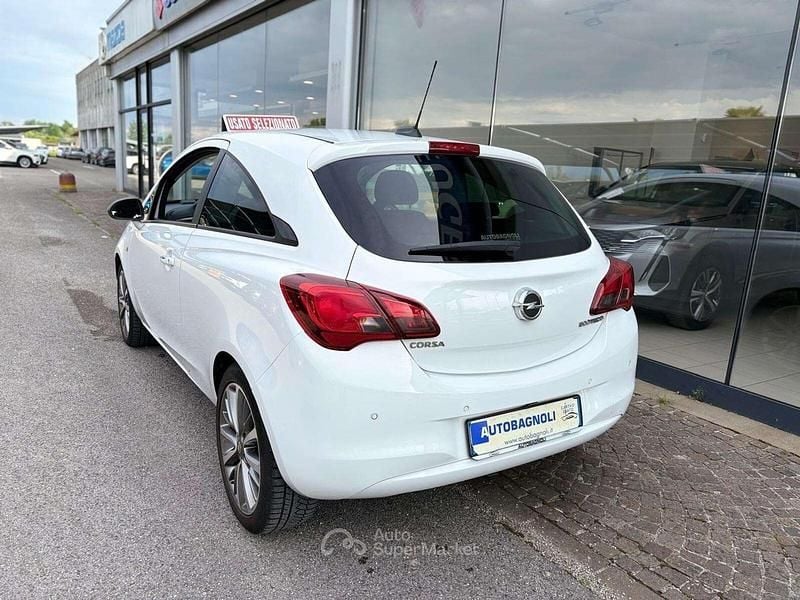 Usata Opel Corsa Innovation 95 CV (69 kW) 2018 Bianco Utilitaria