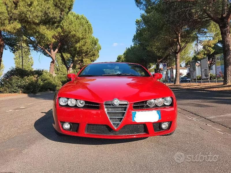 Usata Alfa Romeo Spider Executive 185 CV (136 kW) 2007 Rosso Cabrio