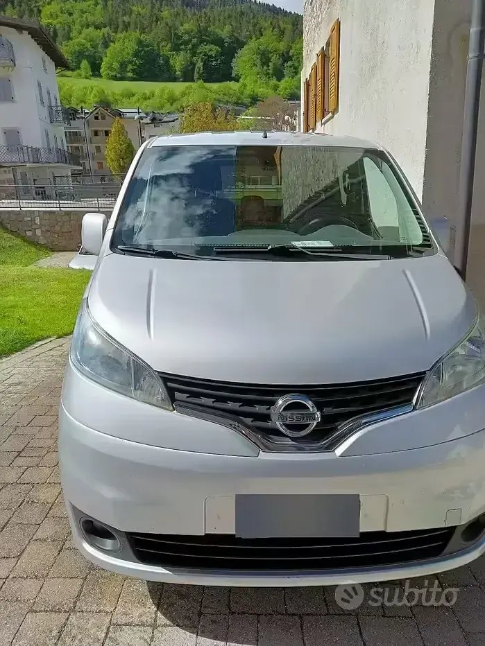 Usata Nissan Evalia 2013 Grigio Monovolume