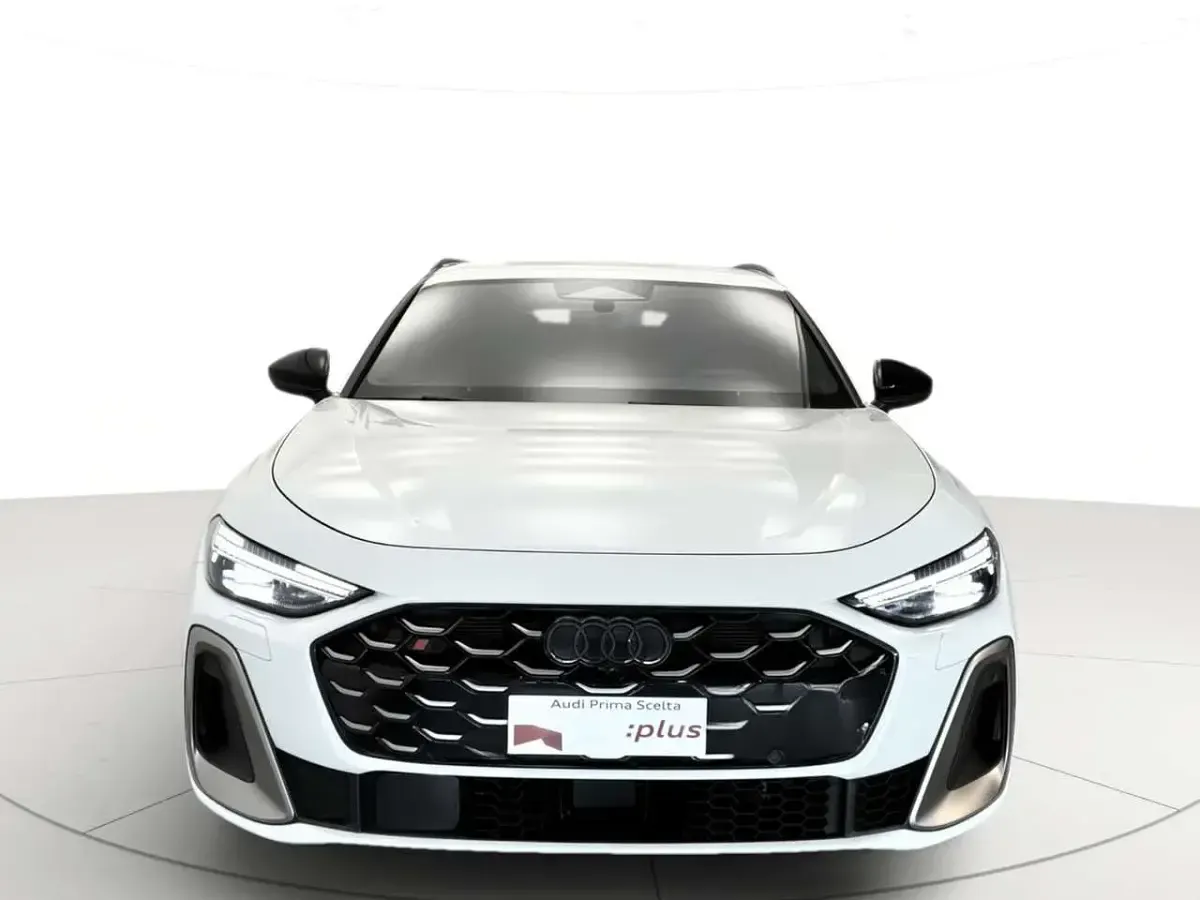 Usata Audi S5 367 CV (269 kW) 2025 Bianco ghiacciaio metallizzato Station wagon