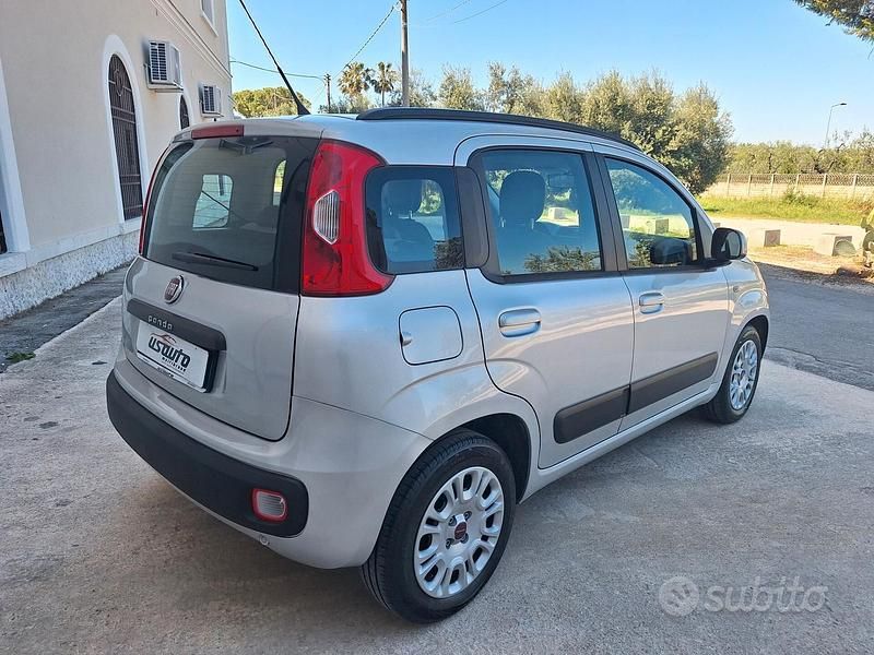 Usata Fiat Panda Lounge 69 CV (50 kW) 2013 Grigio Utilitaria