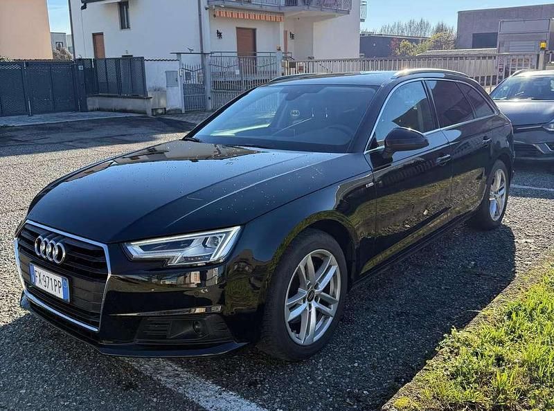 Usata Audi A4 S-Line 150 CV (110 kW) 2019 Nero Station wagon