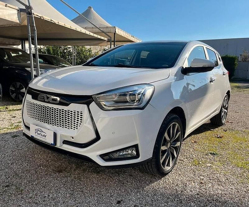 Bianco Usata 2022 EVO Evo 3 SUV | 9900 € (Super prezzo) - Immagine 1/4
