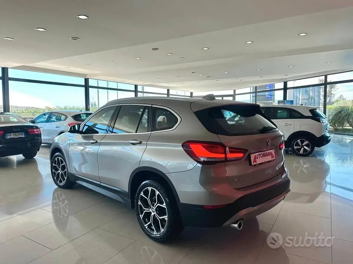 Usata BMW X1 Advantage 116 CV (85 kW) 2022 Grigio SUV