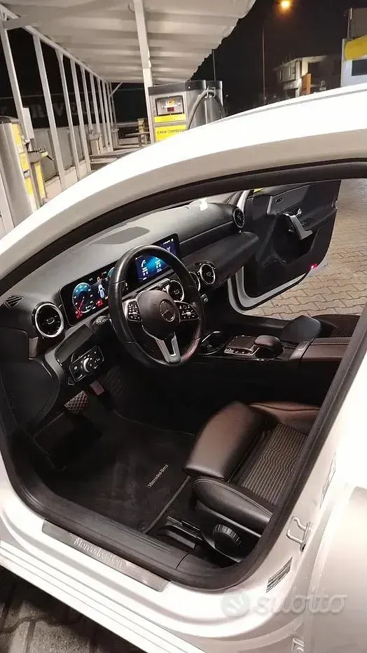 Usata Mercedes 180 136 CV (100 kW) 2020 Bianco Berlina