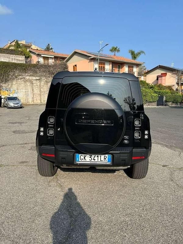 Occasion Land Rover Defender HSE Dynamic 249 ch (183 kW) 2022 Noir SUV