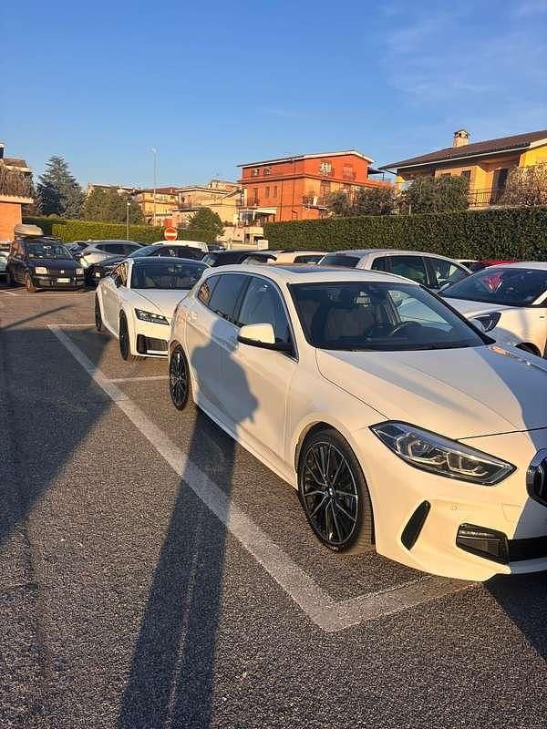Usata BMW 118 Advantage 150 CV (110 kW) 2019 Utilitaria