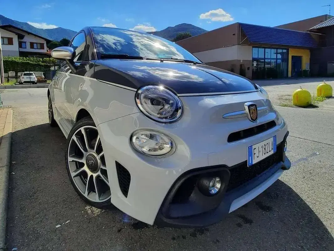 Usata Abarth 595 Turismo 165 CV (121 kW) 2017 Grigio Utilitaria